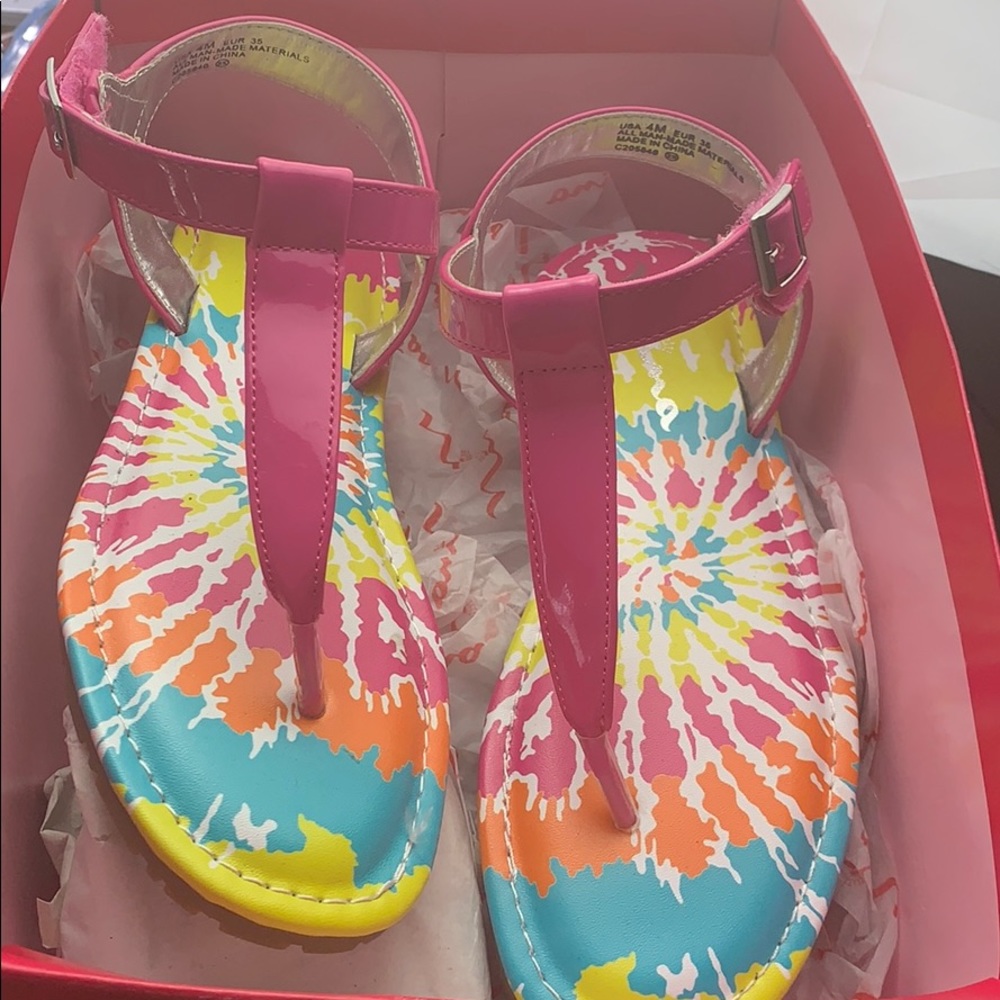 Nina kids sandal  in size 4m never worn